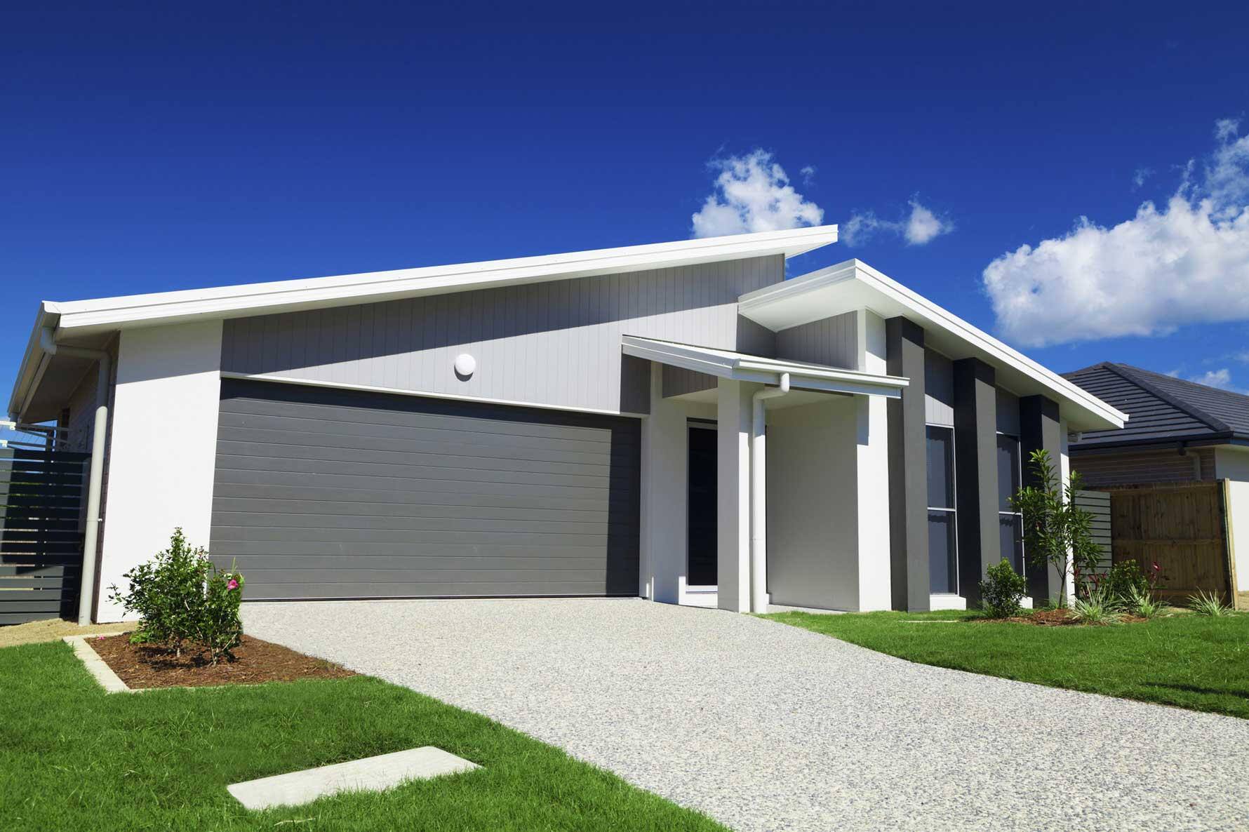 Shingle Roof Grey roof installation repair Toronto